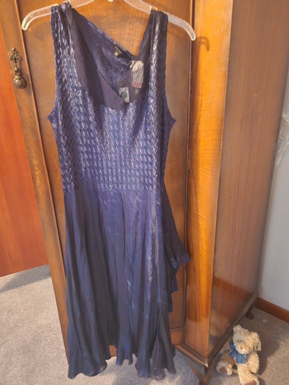 Komarov Navy Charmeuse Metallic Braided Pleated Dress Size XL - Picture 2 of 3